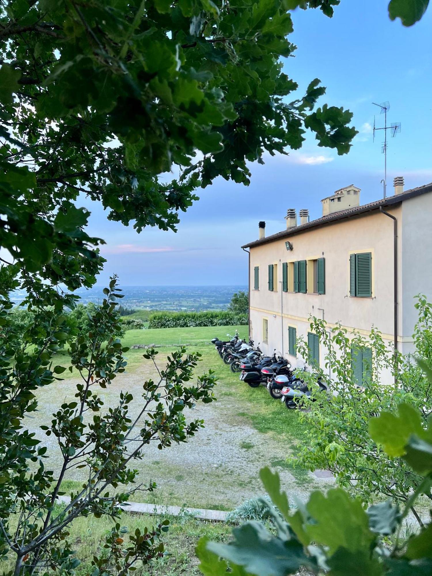 Bed and Breakfast R&B Del Monte Forlì Exterior foto